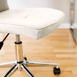 Chaise De Bureau München 23 Chaise De Bureau München -Magasin de meubles 1000356446 230509 040 DETAILS P000000001000356446