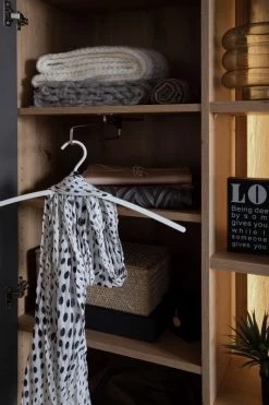 Armoire D’entrée Laxou -Magasin de meubles 1000376053 230330 023 MOOD DETAILS P000000001000376053 mood