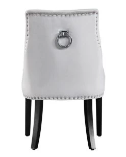 4 Chaises De Salle à Manger Windsor -Magasin de meubles 15256b5803a8442894d20a44f781c709.cropped 199 57 1457 1813.processed