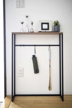 Yamazaki Console D'entrée Métal Et Bois -Magasin de meubles 9d067d2532c24702aafb9d992422e8f3
