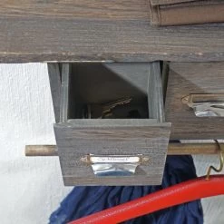 Portemanteau HWC-C49 -Magasin de meubles f3183db3cde94ab7aabd23b83f9f3f60